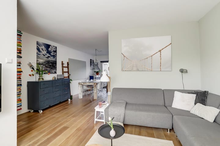 Foto 3 van van Almondelaan 20