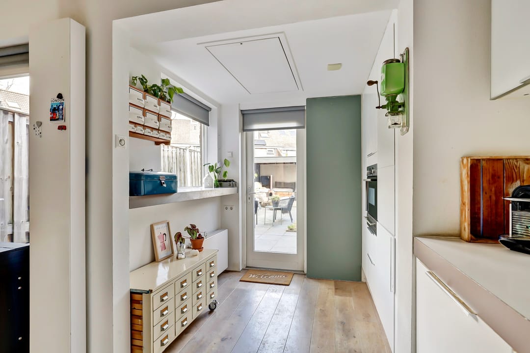 Photo 11 of van Almondelaan 20