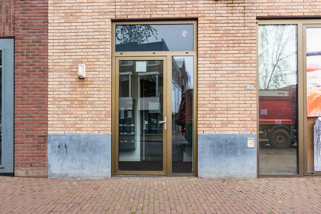 Photo 7 of Hooghuisstraat 20-A