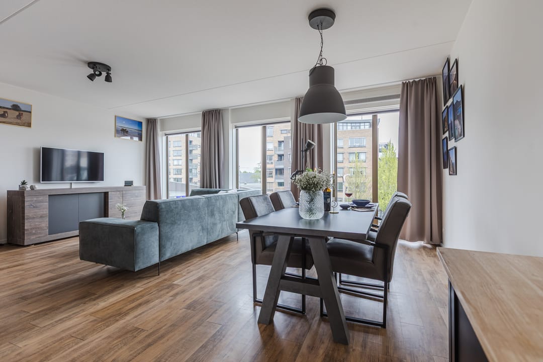 Photo 13 of Hooghuisstraat 20-A