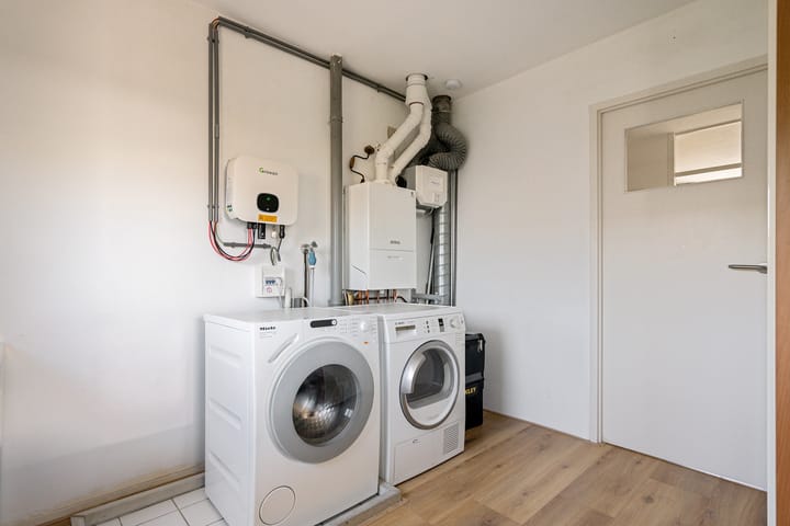 Photo 39 of Zeewindelaan 101