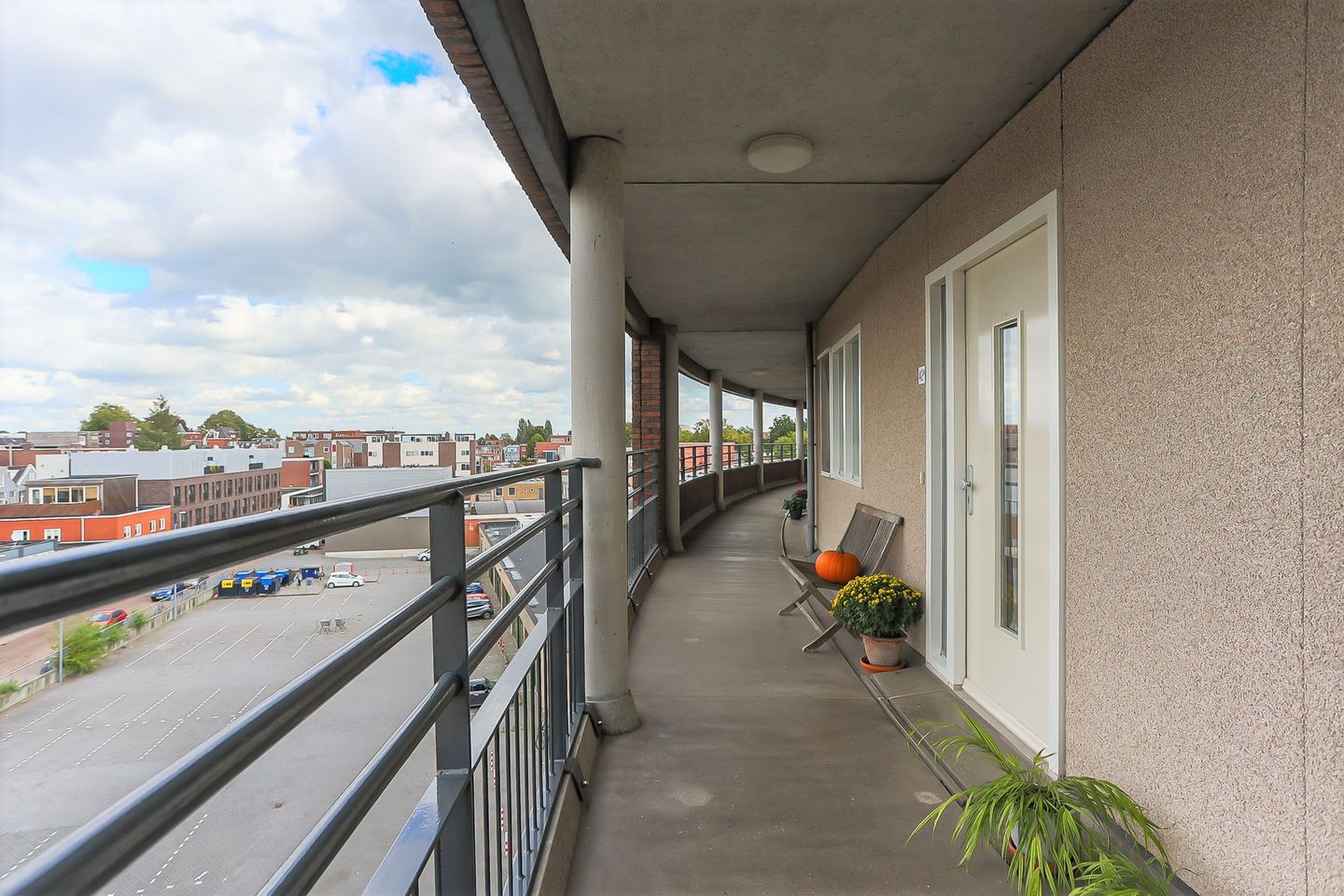 Photo 5 of Merwedestraat 42-A