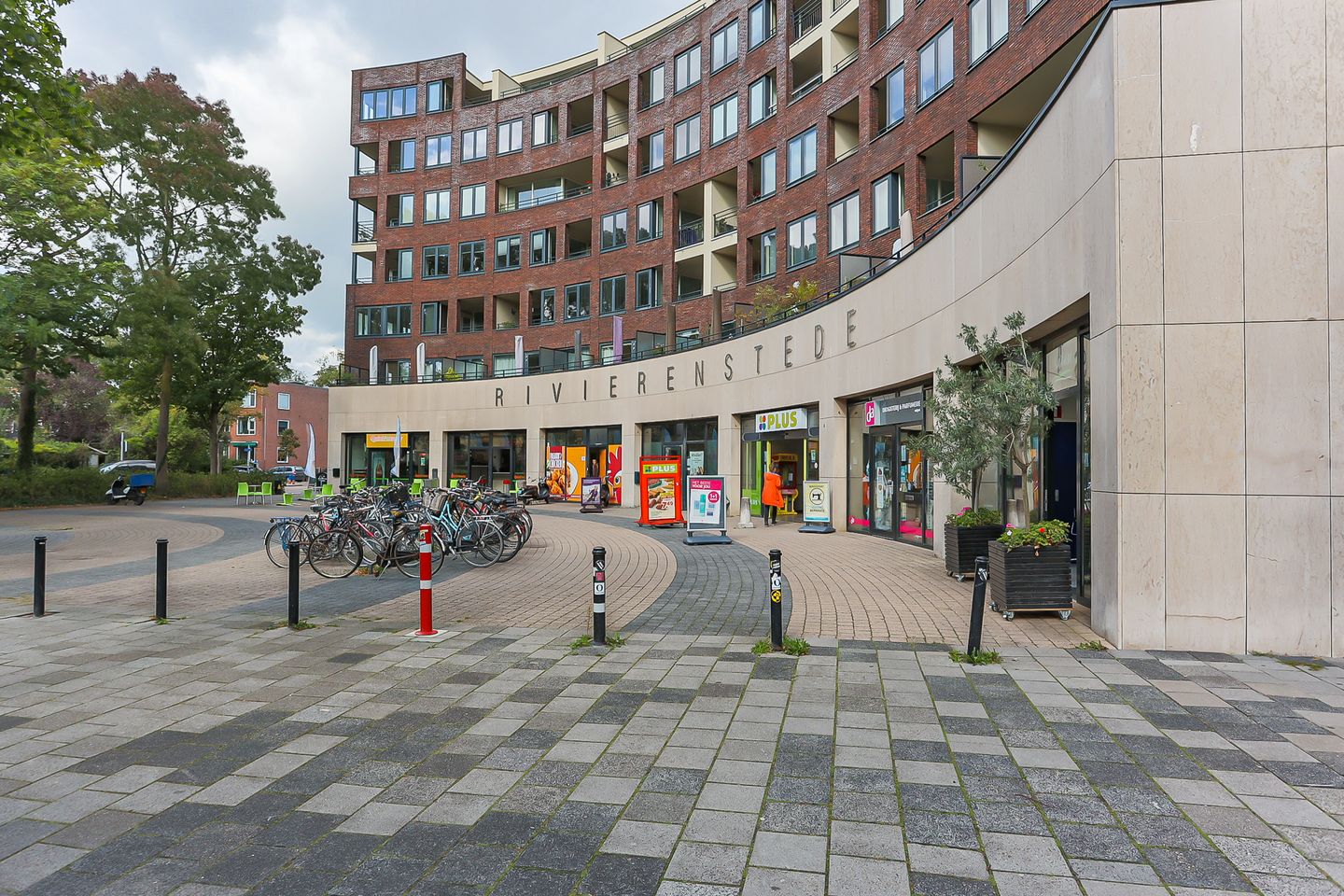 Photo 29 of Merwedestraat 42-A