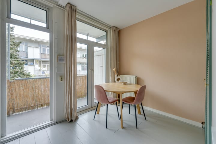 Foto 21 van James Cookstraat 20-2