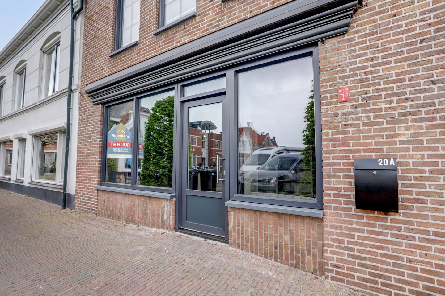 View photo 3 of Paardenmarkt 20-A
