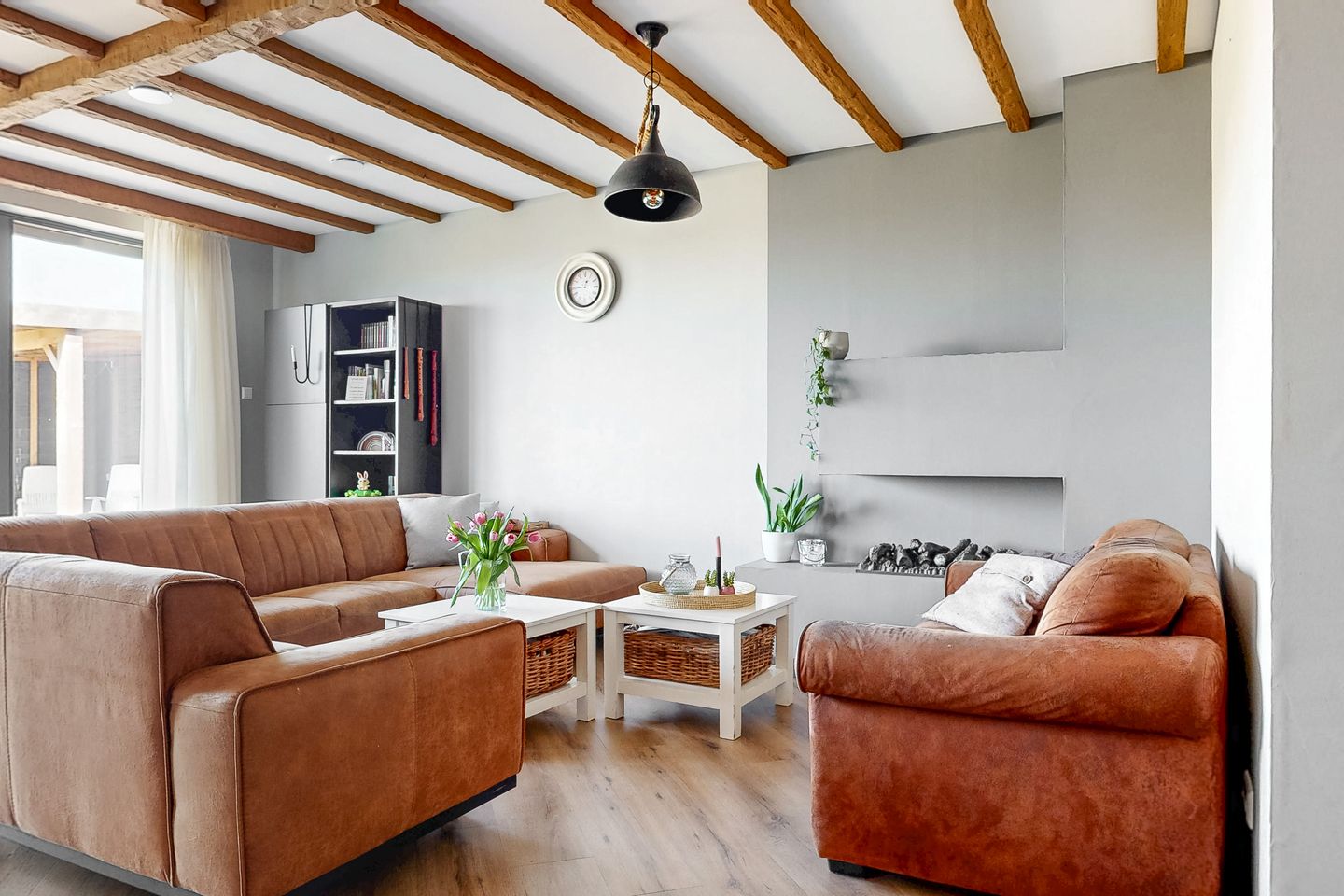 Foto 5 van Hoefsmid 11