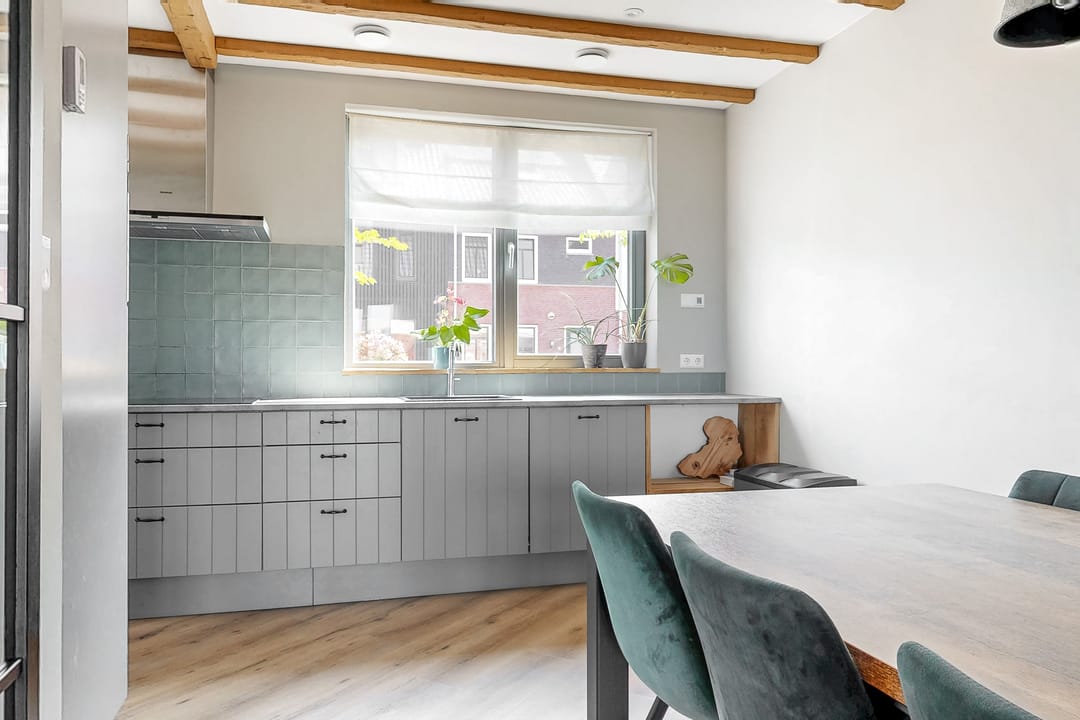 Foto 13 van Hoefsmid 11