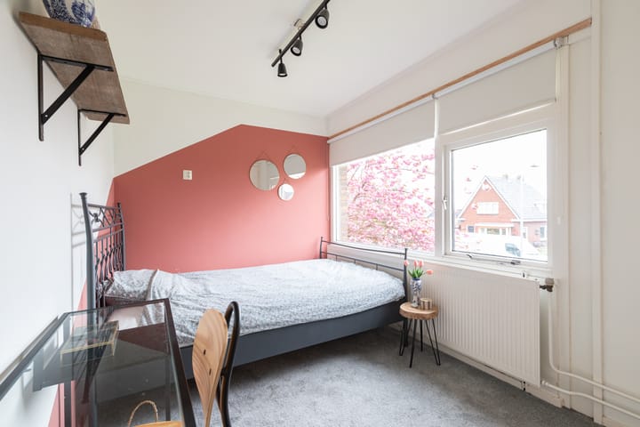 Photo 39 of Englumstraat 12