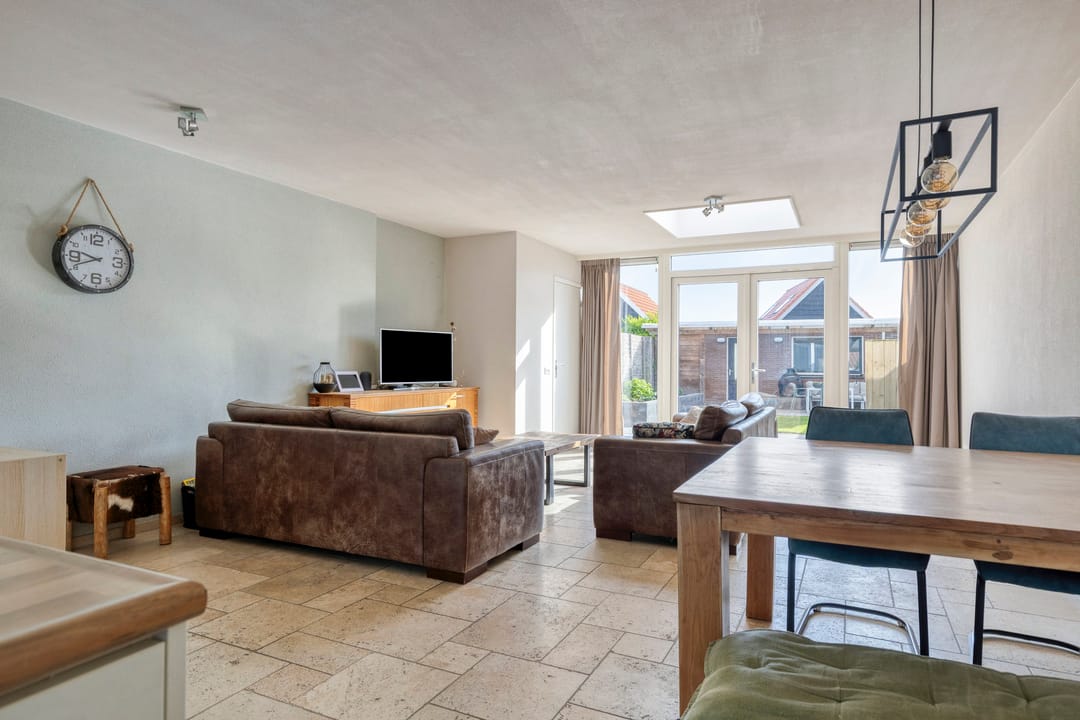 Foto 8 van Jakob Brasserstraat 35