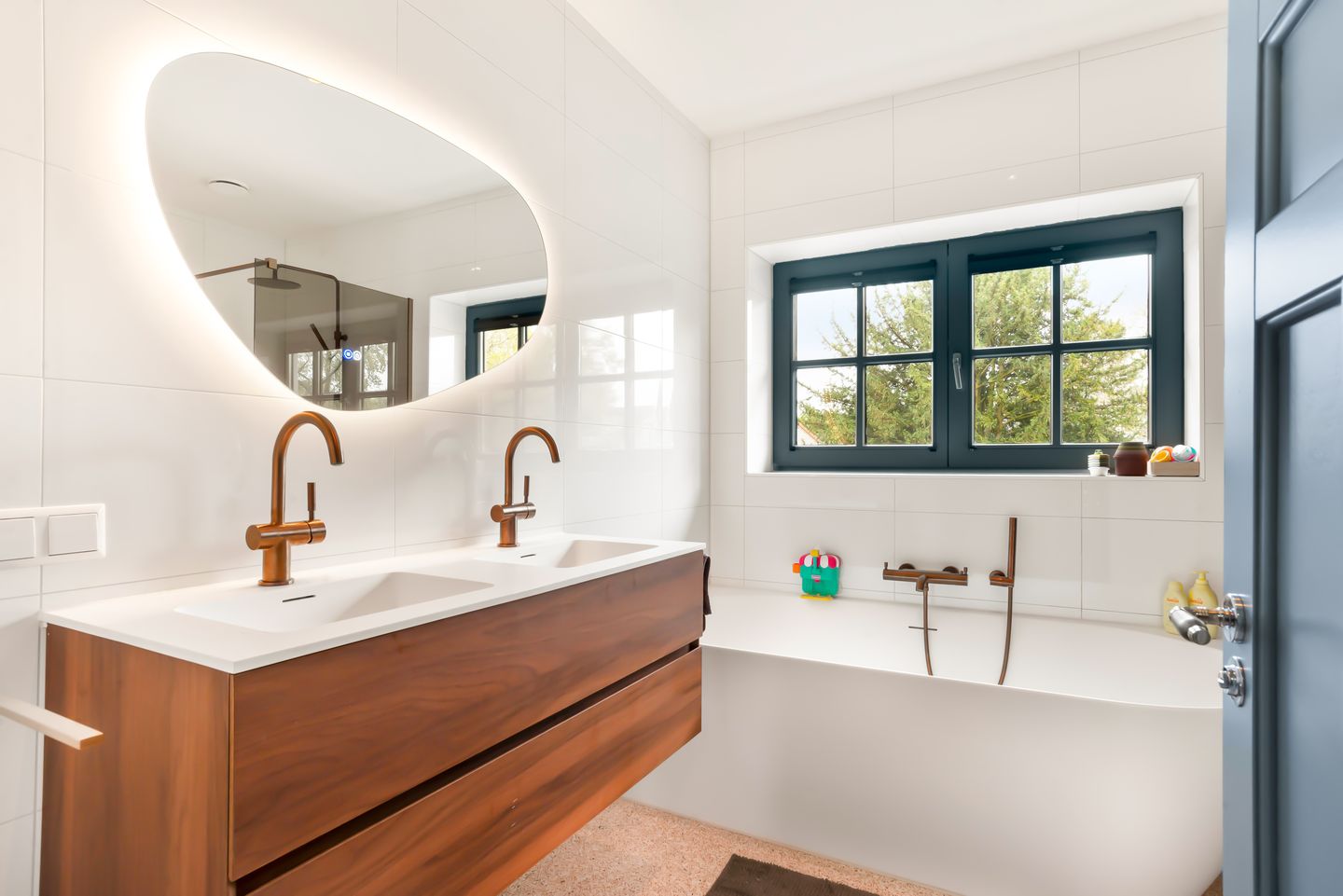 Foto 40 van Brederoodseweg 106