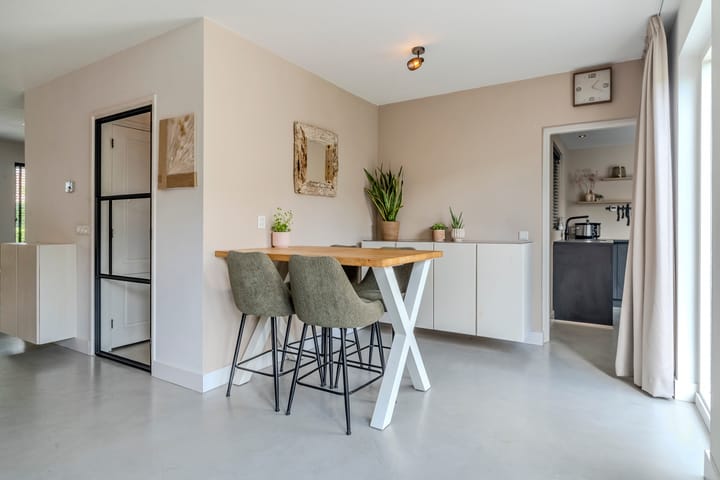 Foto 12 van Aagje Dekenpad 1