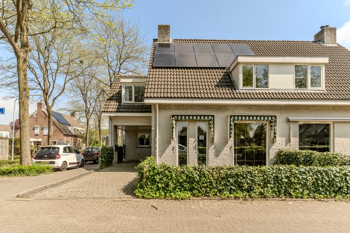 Foto 56 van Aagje Dekenpad 1