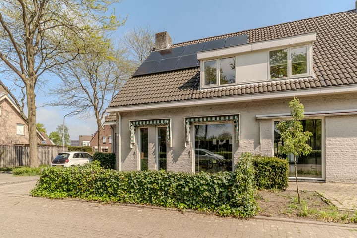 Foto 57 van Aagje Dekenpad 1