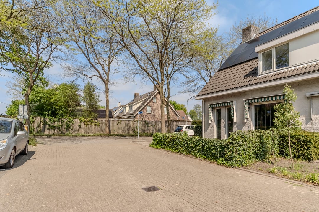 Foto 61 van Aagje Dekenpad 1