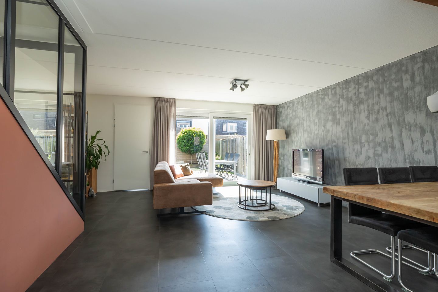 Foto 10 van Koning Willem-Alexanderhof 11