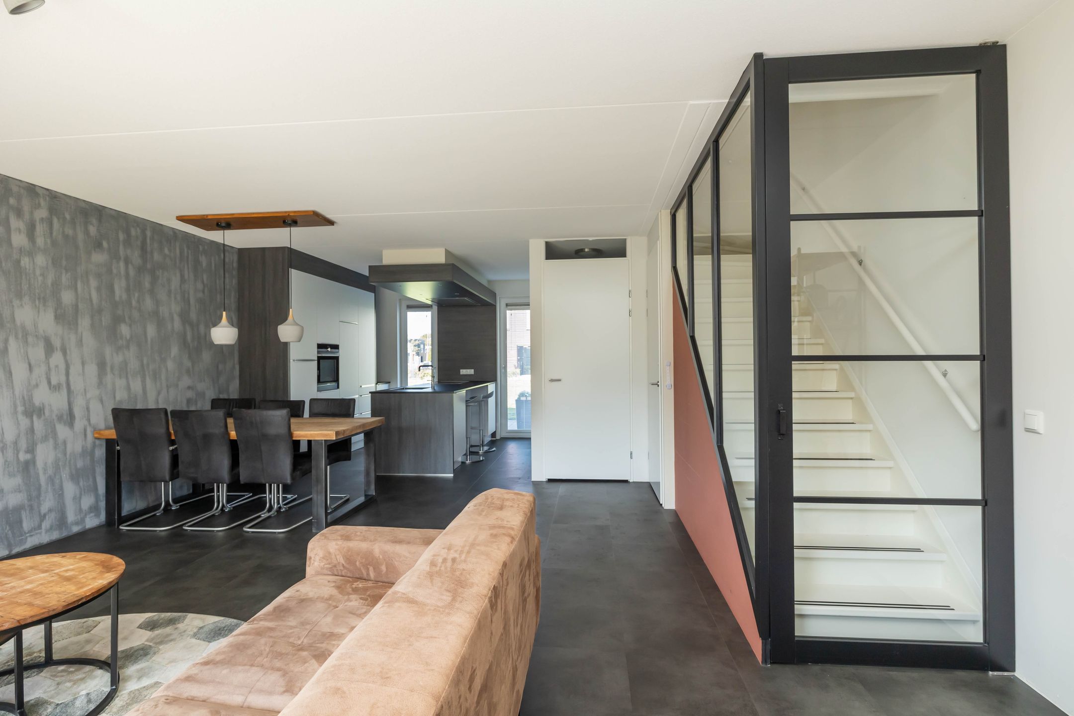 Foto 15 van Koning Willem-Alexanderhof 11