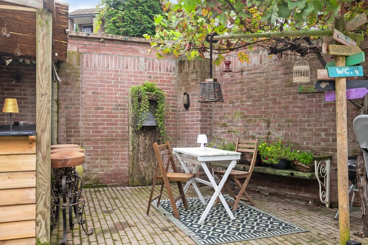 Foto 42 van Hoefstraat 265