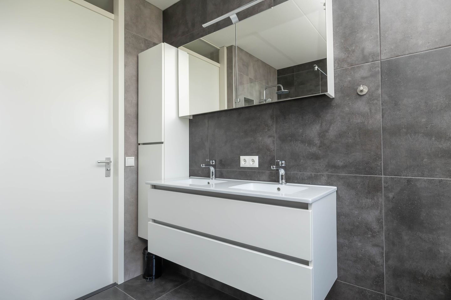 Foto 34 van Koning Willem-Alexanderhof 11