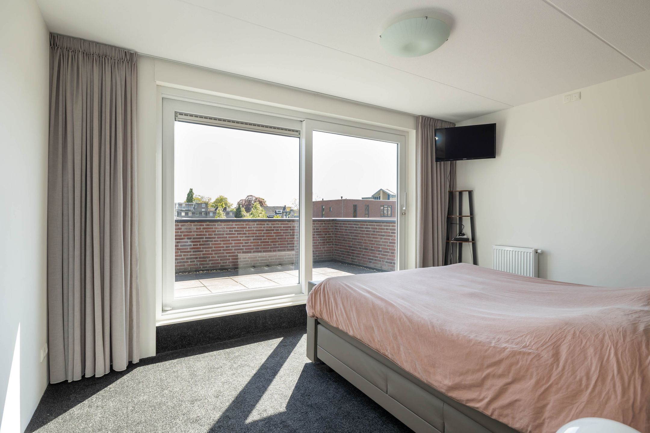 Foto 39 van Koning Willem-Alexanderhof 11