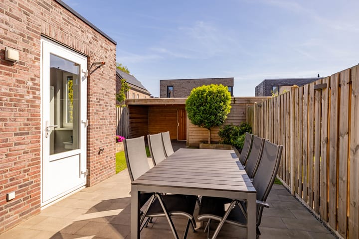 Foto 49 van Koning Willem-Alexanderhof 11