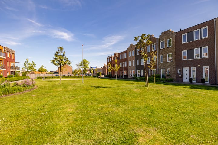 Foto 68 van Koning Willem-Alexanderhof 11