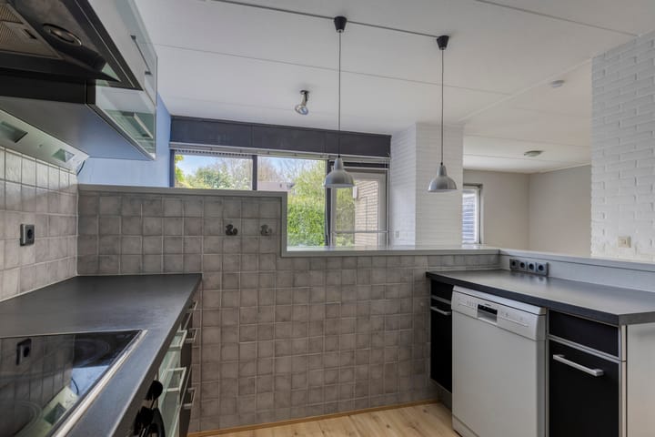 Foto 18 van Ronerbrink 150