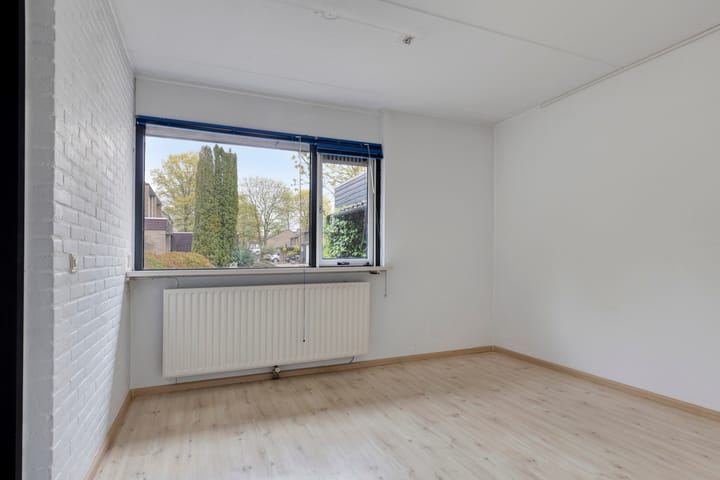 Foto 21 van Ronerbrink 150