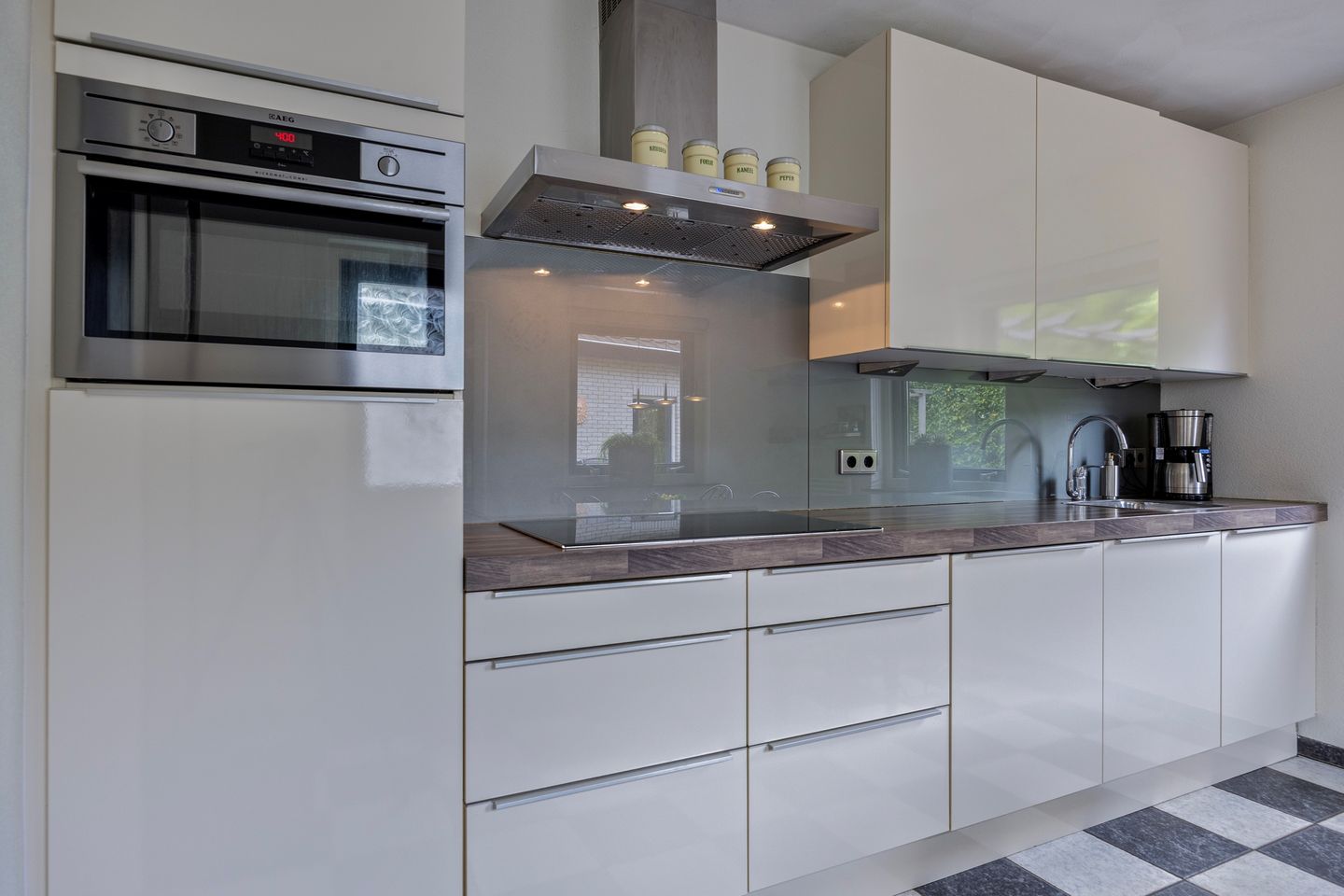 Foto 10 van Spoorlaan 141