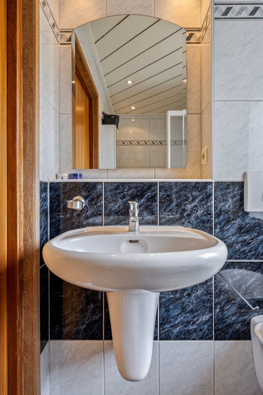 Foto 23 van Spoorlaan 141