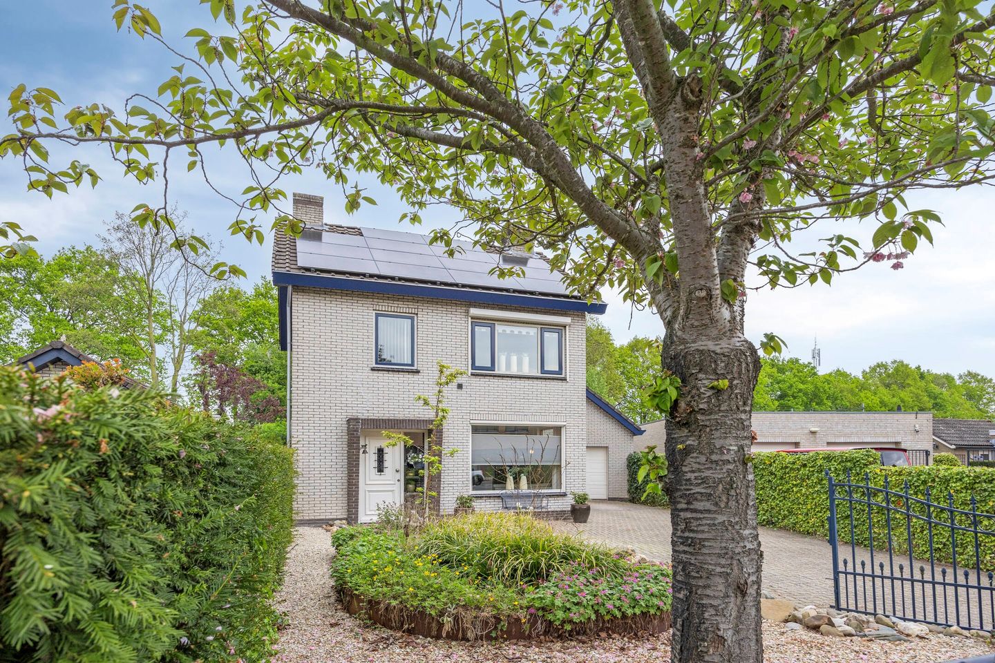 Foto 40 van Spoorlaan 141