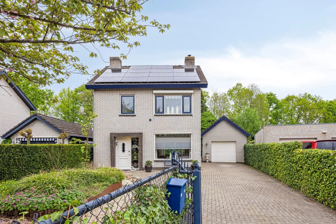 Foto 43 van Spoorlaan 141