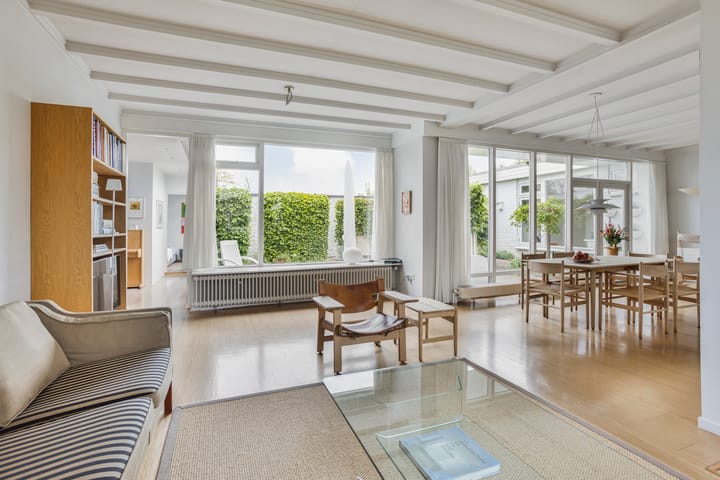 Foto 4 van Deken Swaensstraat 15