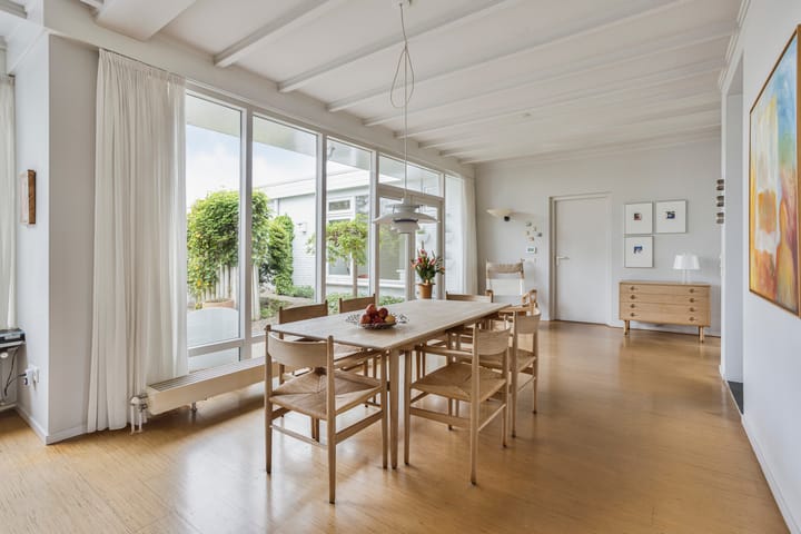 Photo 5 of Deken Swaensstraat 15