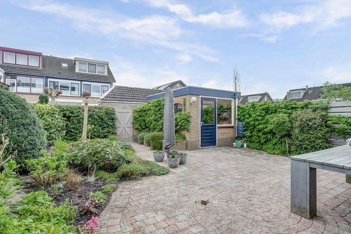 Photo 2 of Hertog Albrechtstraat 424