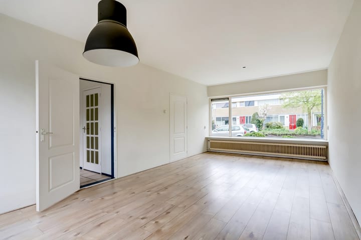 Foto 4 van P.W.A.Cort van der Lindenstraat 47