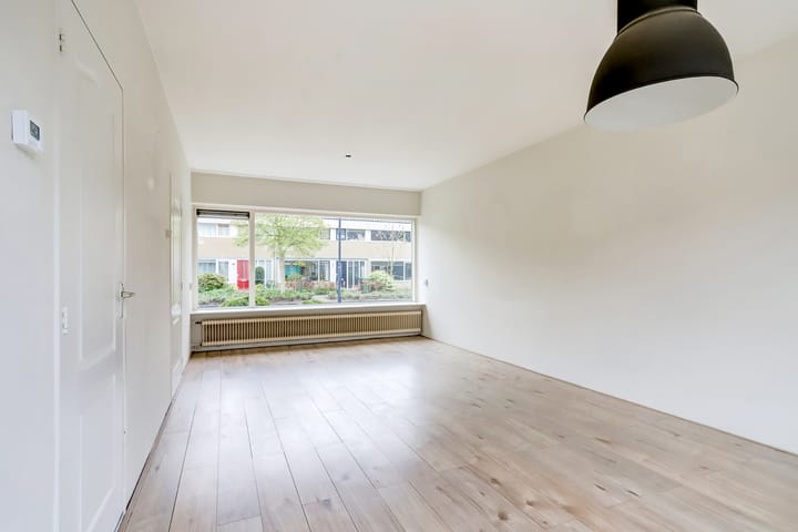 Foto 5 van P.W.A.Cort van der Lindenstraat 47