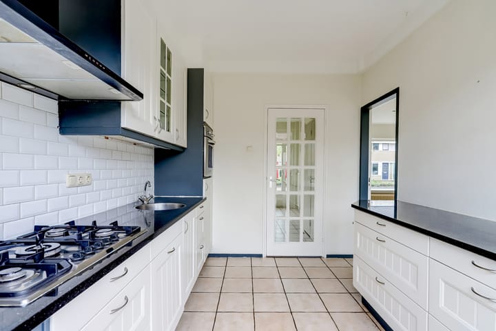 Foto 9 van P.W.A.Cort van der Lindenstraat 47