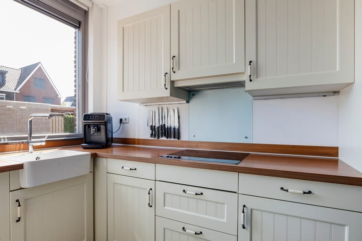 Foto 14 van Boterbloem 20