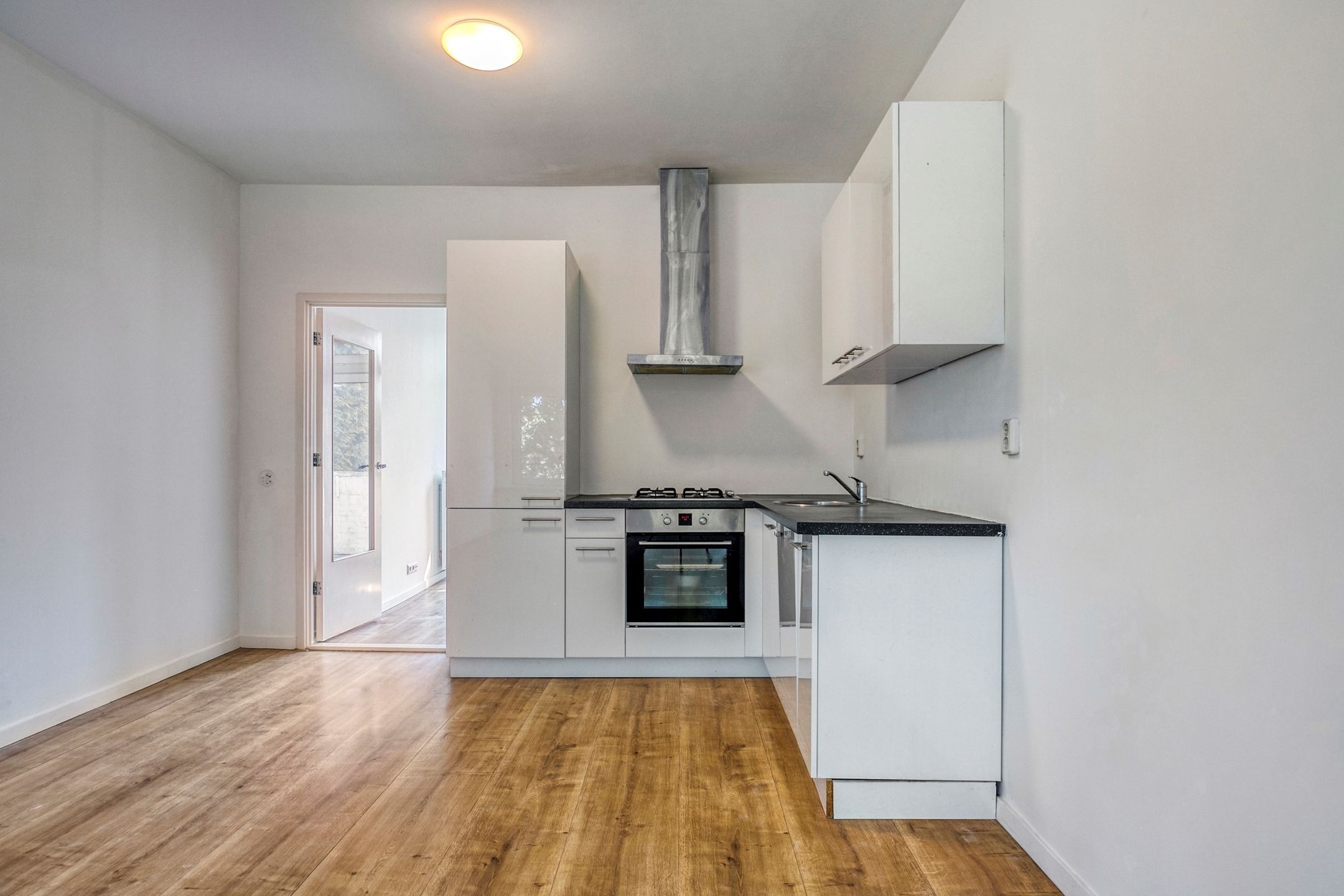 Foto 12 van Loosduinsekade 339