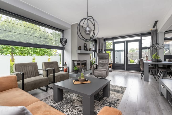 Photo 4 of Molenweg 10