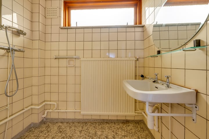 Foto 14 van Kanaalstraat 1