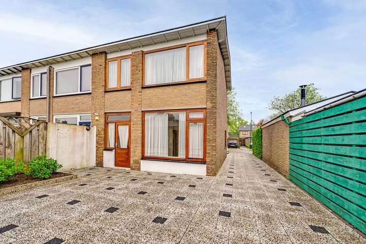 Foto 16 van Kanaalstraat 1