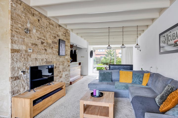 Foto 14 van Buren 13