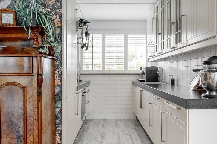 Photo 9 of Johannes Rutgersstraat 28