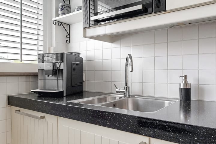 Photo 10 of Johannes Rutgersstraat 28