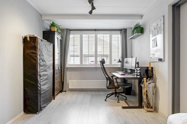 Photo 12 of Johannes Rutgersstraat 28