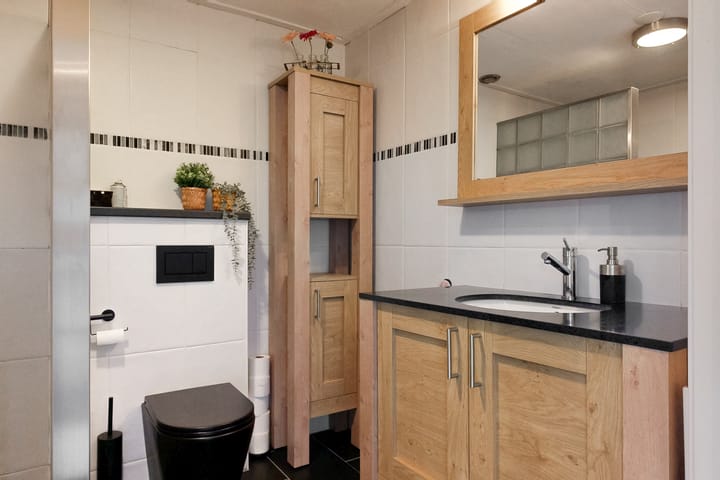 Photo 27 of Johannes Rutgersstraat 28