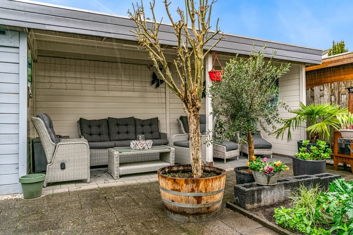 Photo 36 of Johannes Rutgersstraat 28