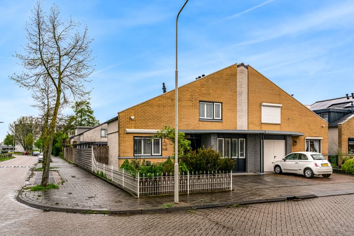 Photo 44 of Johannes Rutgersstraat 28