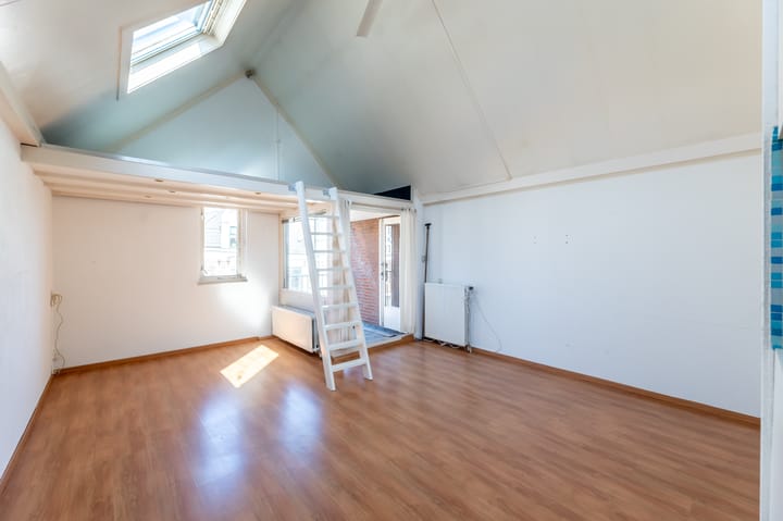 Foto 19 van Van Dishoeckstraat 30